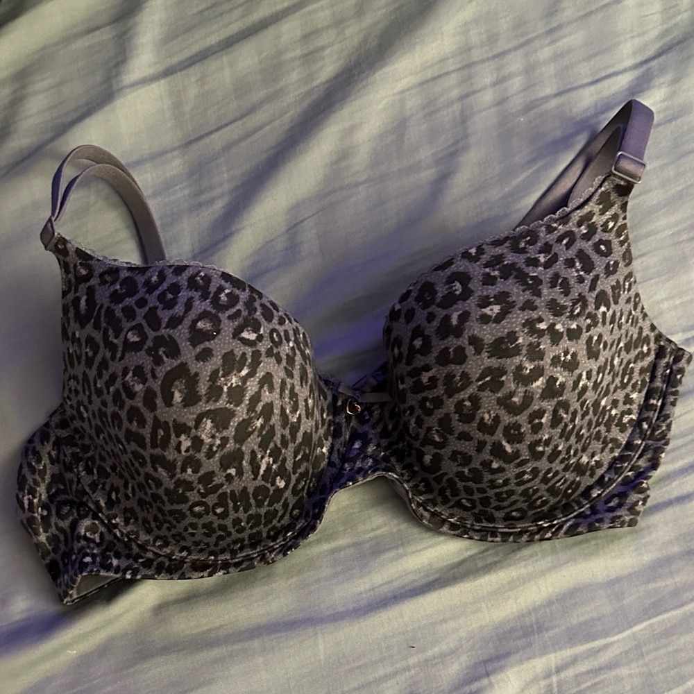 Victoria's Secret Gray Leopard Print Bra
